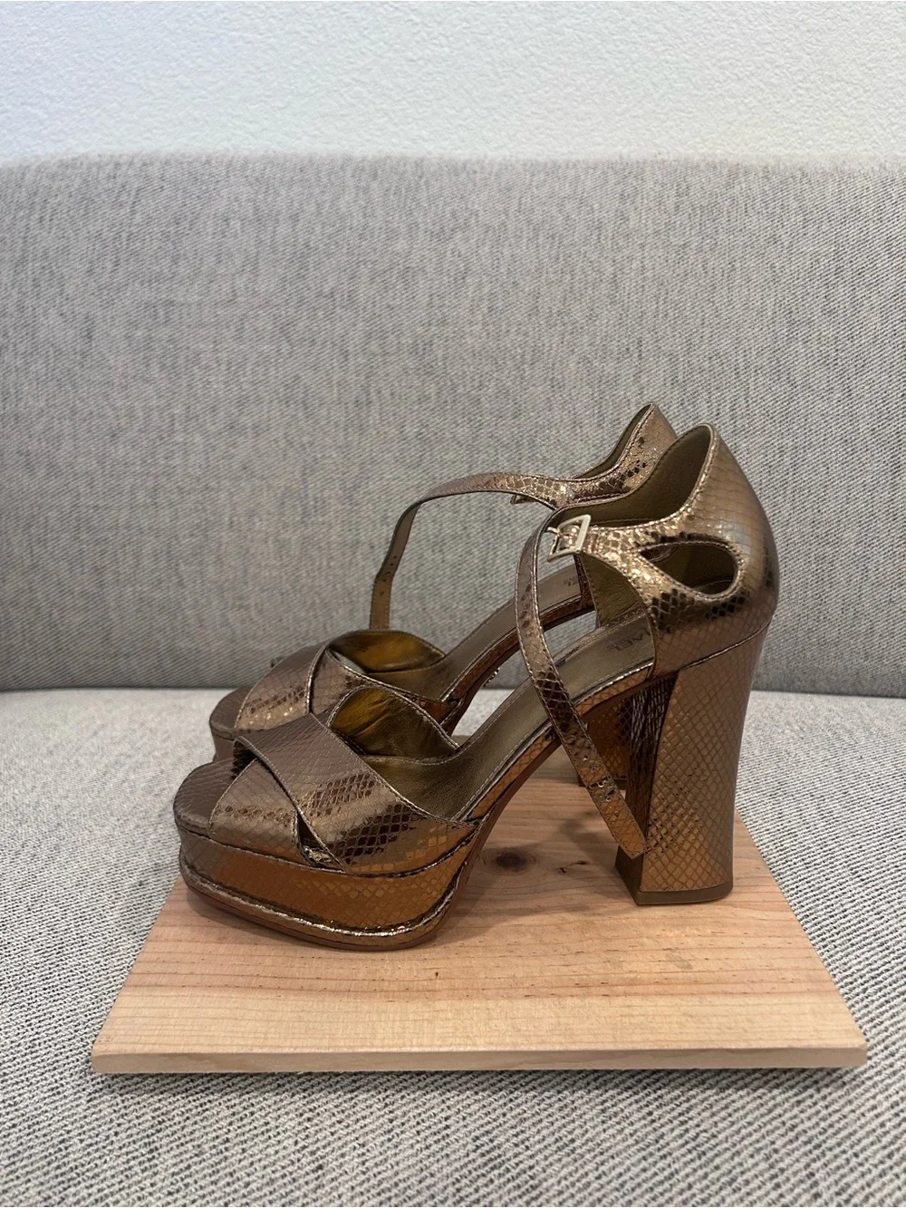 Michael Kors Metallic Brown Crisscross Platform Sandals
